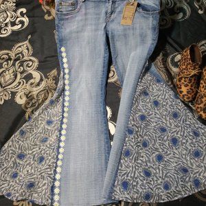 731 jeaniemade Size 9/10 Hydrolic Bell-Bottoms